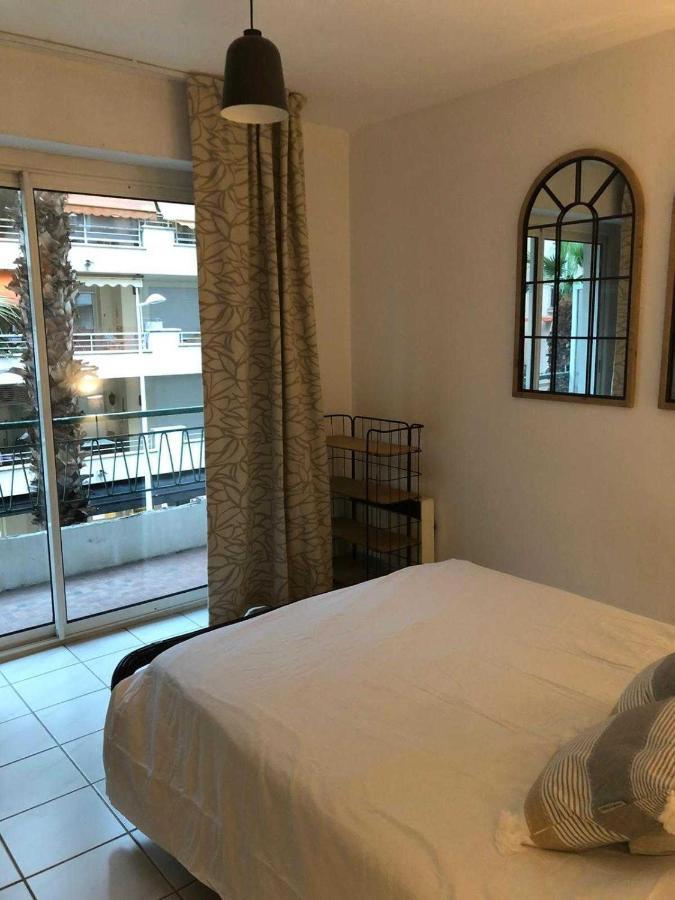 Апартаменты Flat In Juan Антиб Экстерьер фото